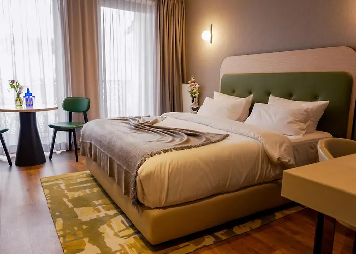 Fourty Three Luxury Serviced Apartments
